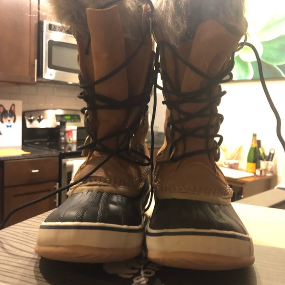 SOREL Joan Of Arctic Boots - Picture 5 of 6